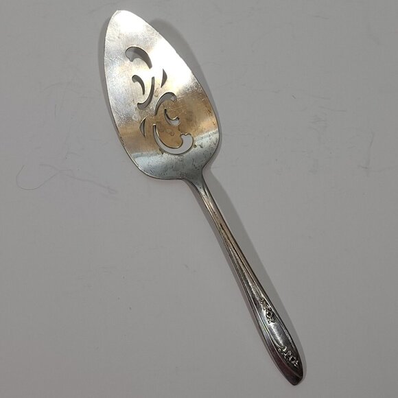WM Rogers Lady Fair Pie Cake Server Silverplate 1957 - Picture 1 of 4
